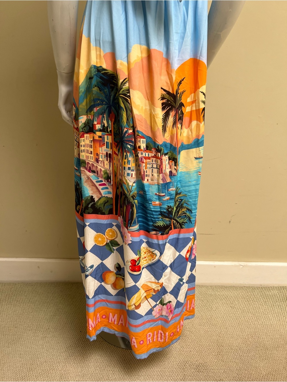 Paper Heart Maxi Dress - Picture 8 of 9